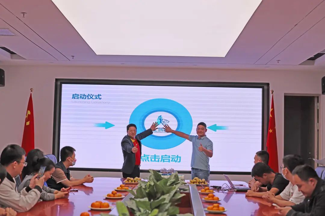 d537b35860f24f7352fc7c8e0427901a.jpg